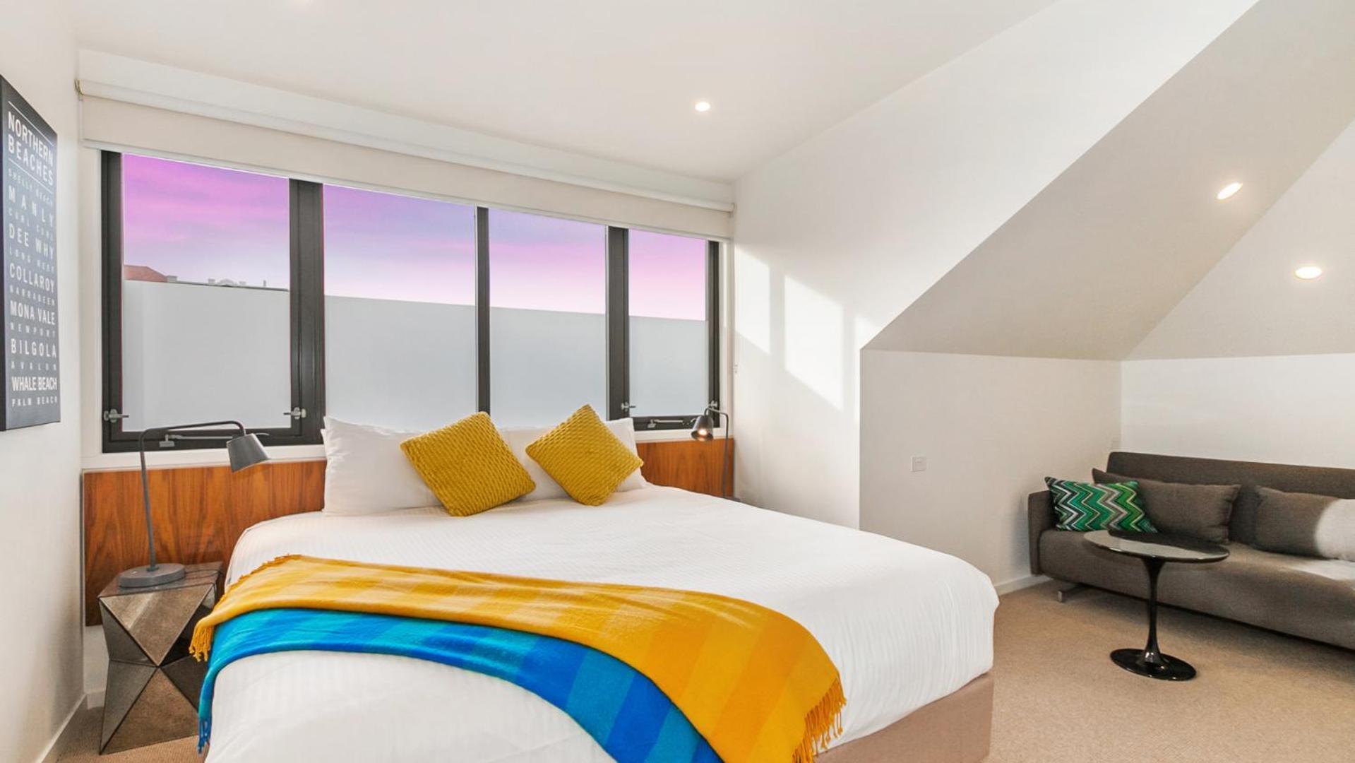 Cremorne Point Manor Guest house Sydney